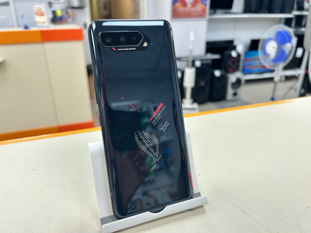 Смартфон Asus Rog Phone 5S 16/256