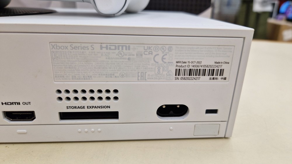 Игровая приставка Xbox Series S 512Gb SSD