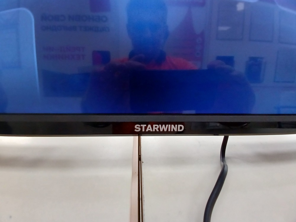 LED Телевизор Starwind SW-LED43UA403