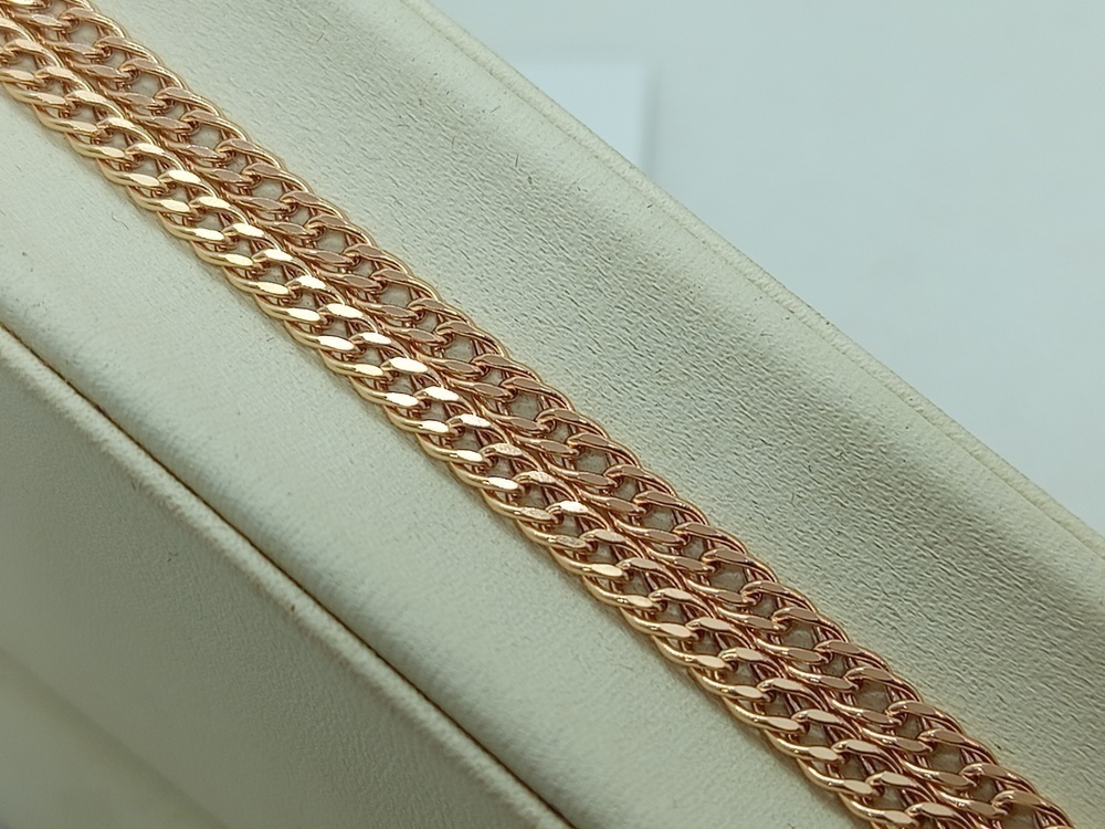 ЦЕПЬ ПУСТОТЕЛАЯ Ромб двойной (Au 585)