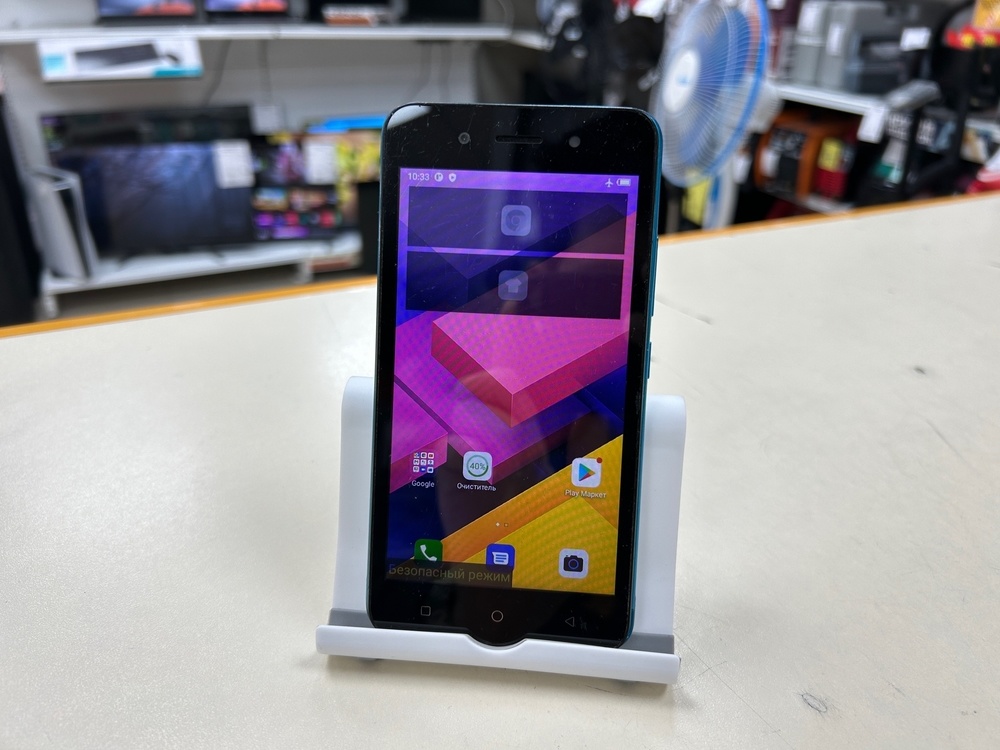 Смартфон Itel A17