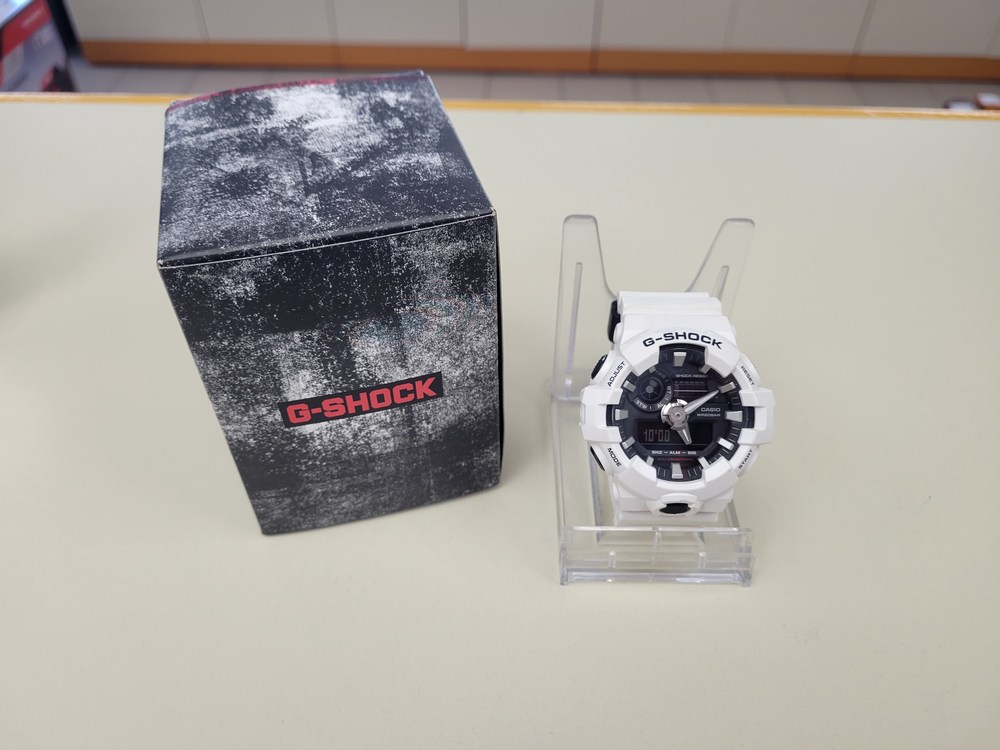 Часы наручные Casio G-shock 5522 GA-700