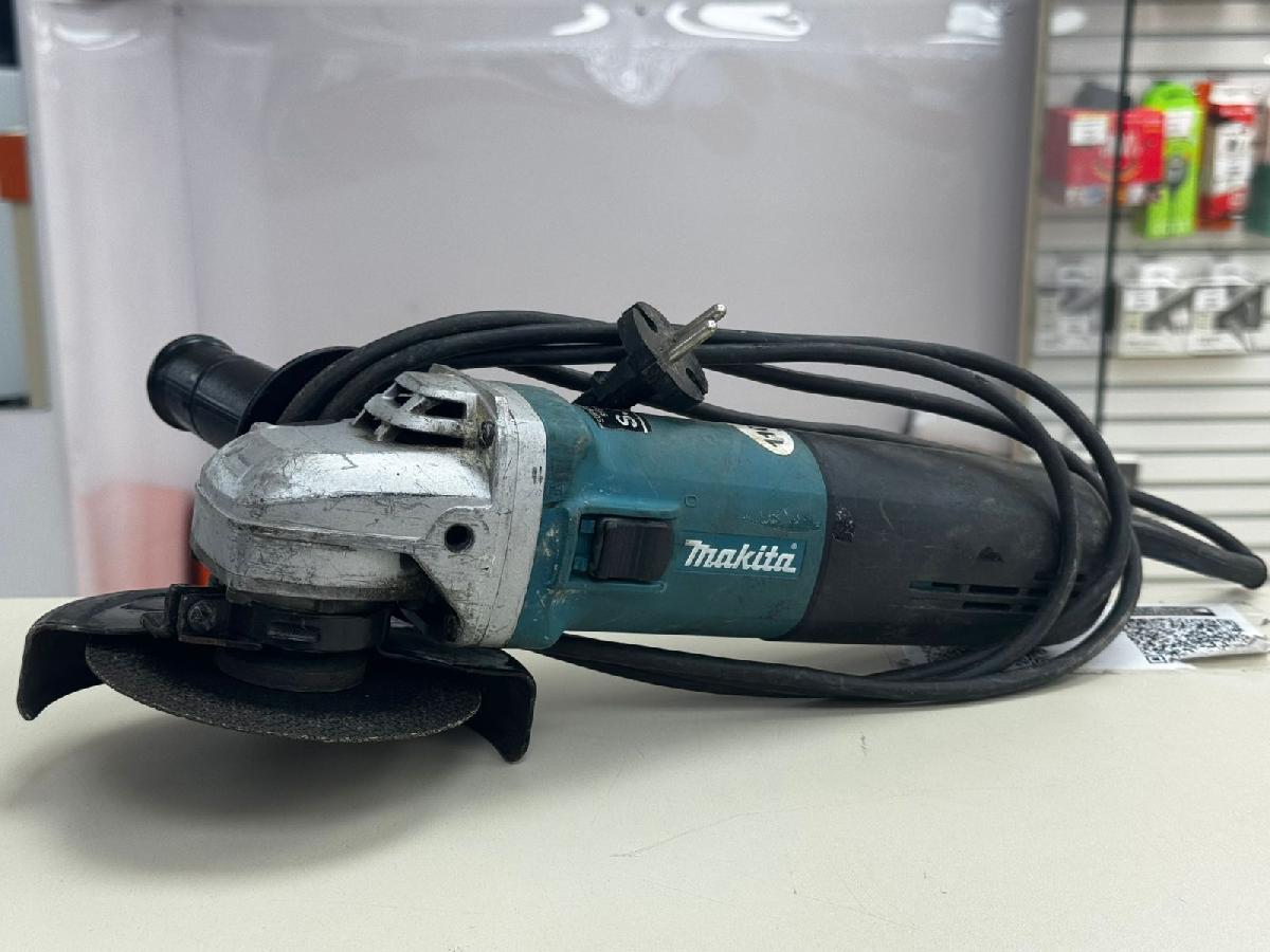 Угловая шлифмашина Makita 9565H