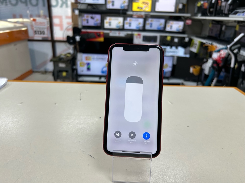 Смартфон Apple iPhone 11 64Gb