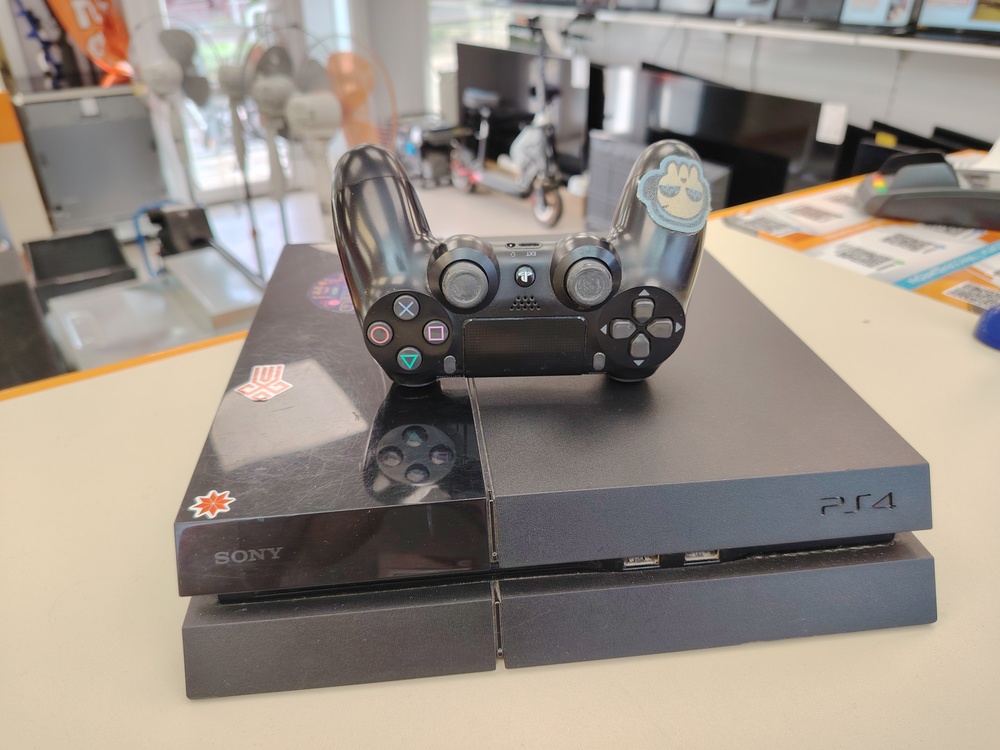 Игровая приставка PlayStation 4 FAT 500GB