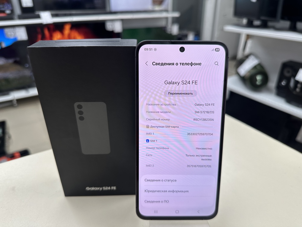 Смартфон Samsung Galaxy S24 FE 8/256