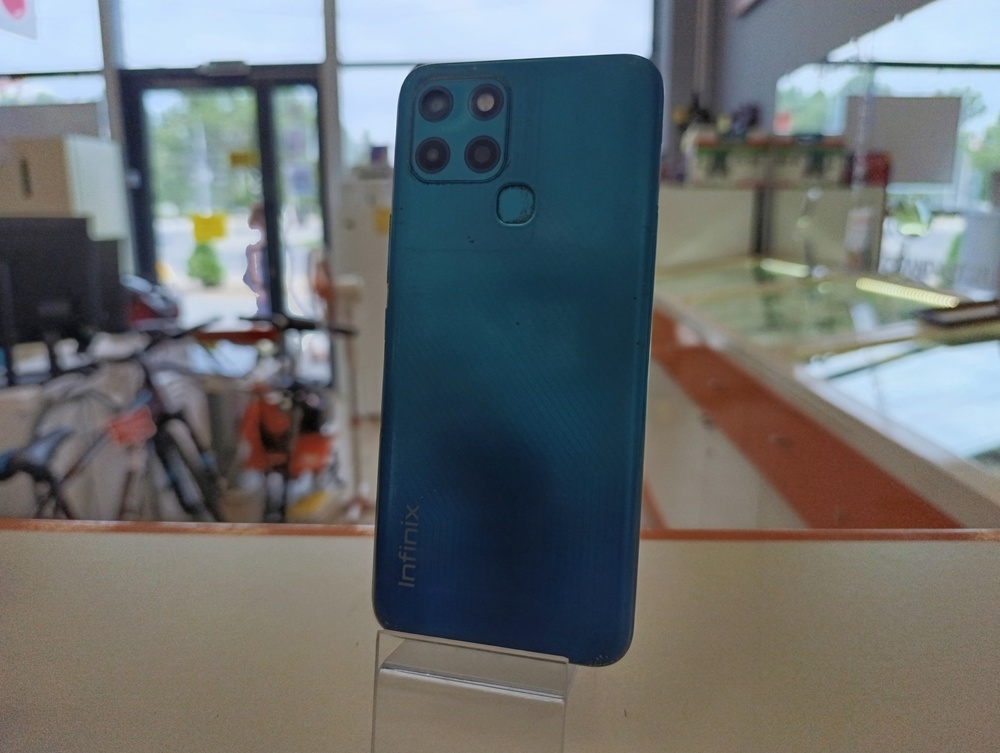 Смартфон Infinix Smart 6 2/32
