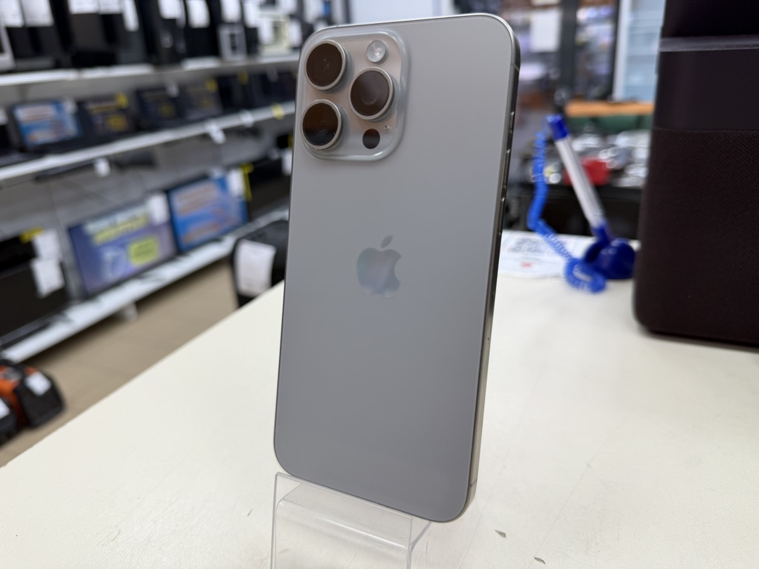 Смартфон Apple iPhone 15 Pro Max 512Gb