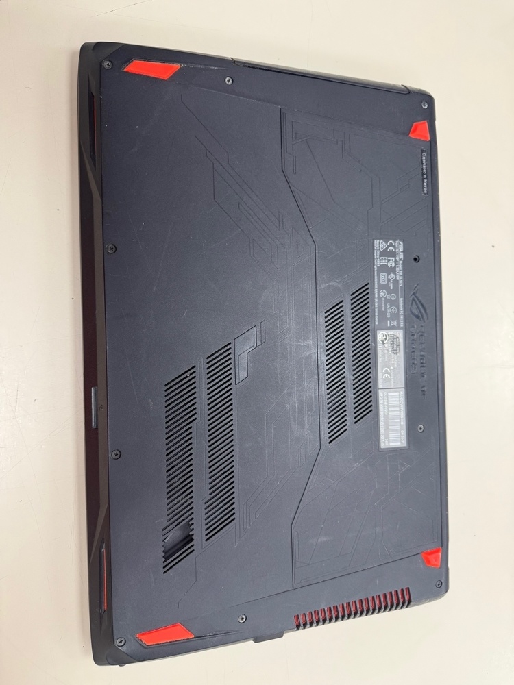 Ноутбук ASUS; Core i7-7700HQ, GeForce GTX 1050 Ti, 16 Гб, 120 Гб, 1 Tb