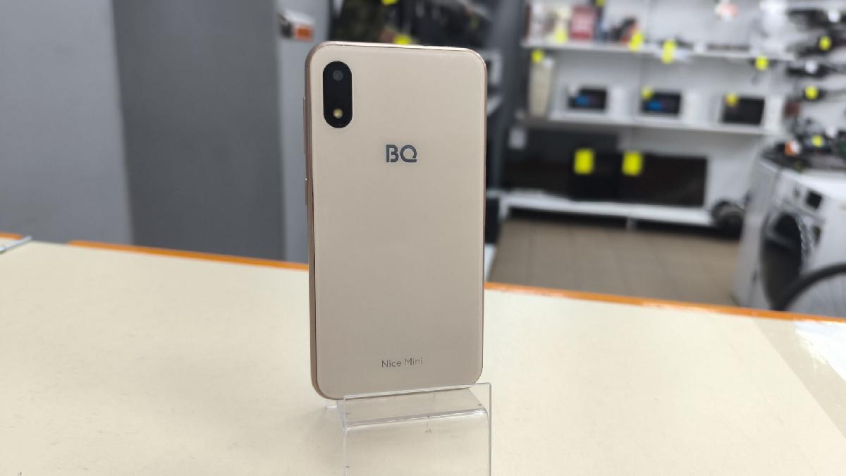 Смартфон BQ 4030G