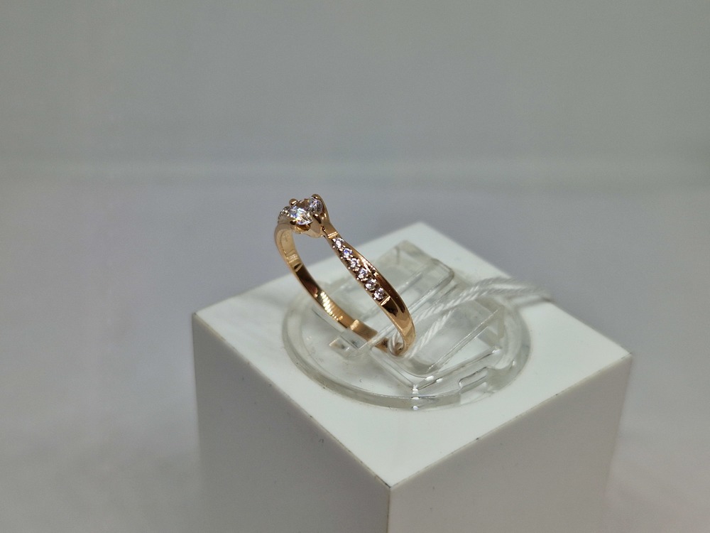 КОЛЬЦО С КАМНЯМИ (Au 585)