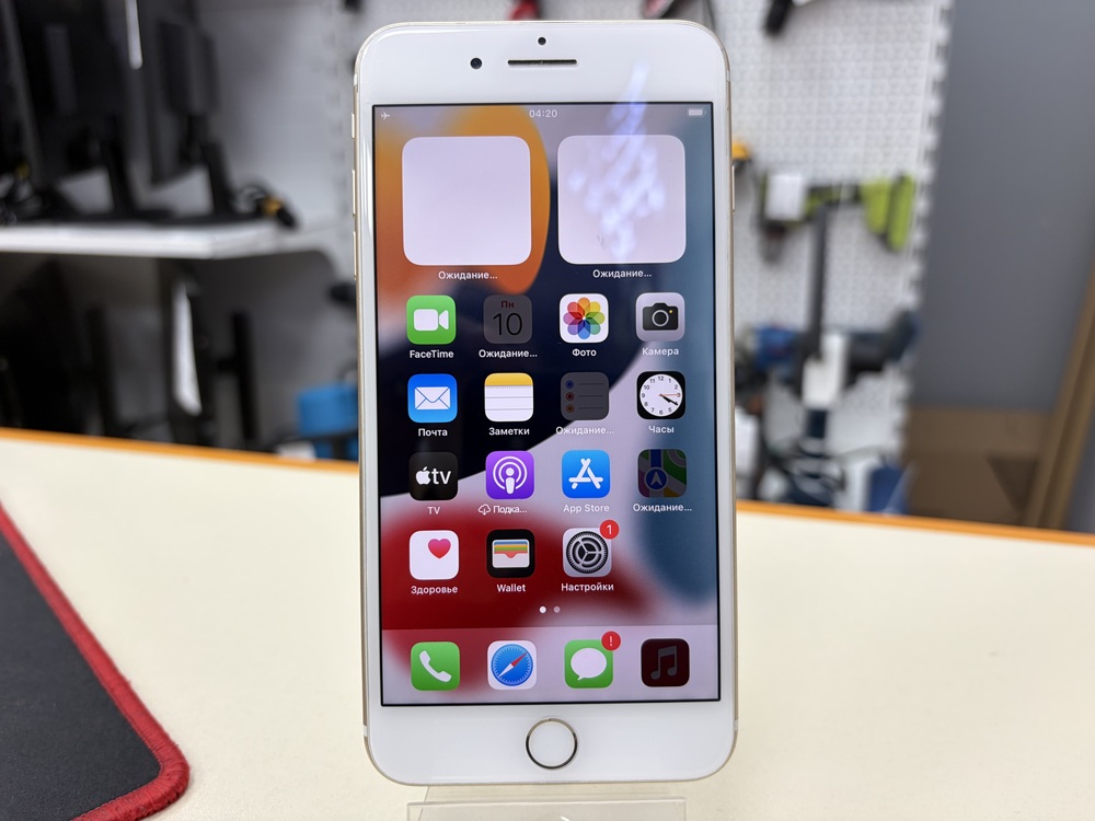 Смартфон Apple iPhone 7 Plus 128Gb