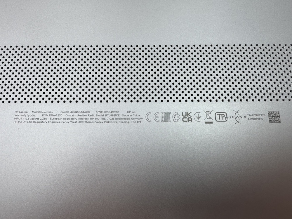 Ноутбук HP 15s-eq1353ur; Athlon 3150, Radeon Vega 3, 4 Гб, 128 Гб, Нет