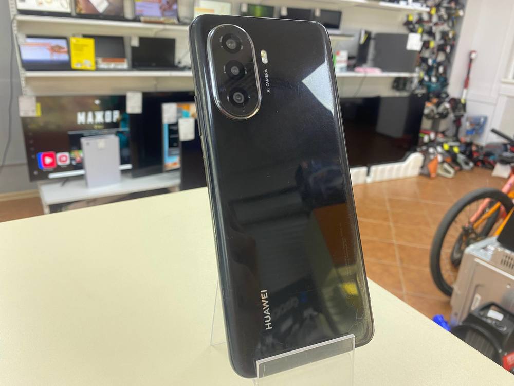 Смартфон Huawei Nova Y70 4/64 Gb