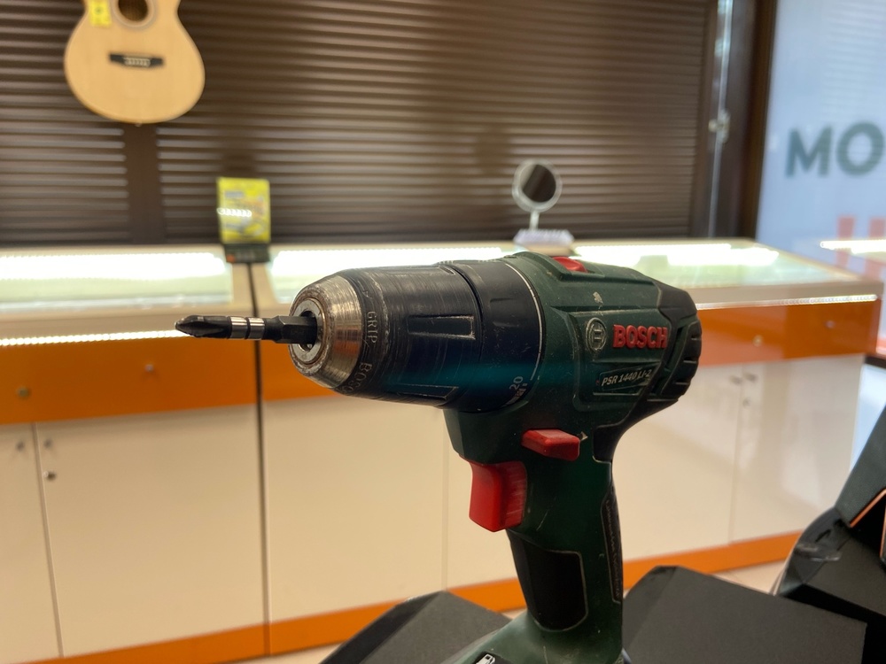 Шуруповерт Bosch PSR 1440 LI-2