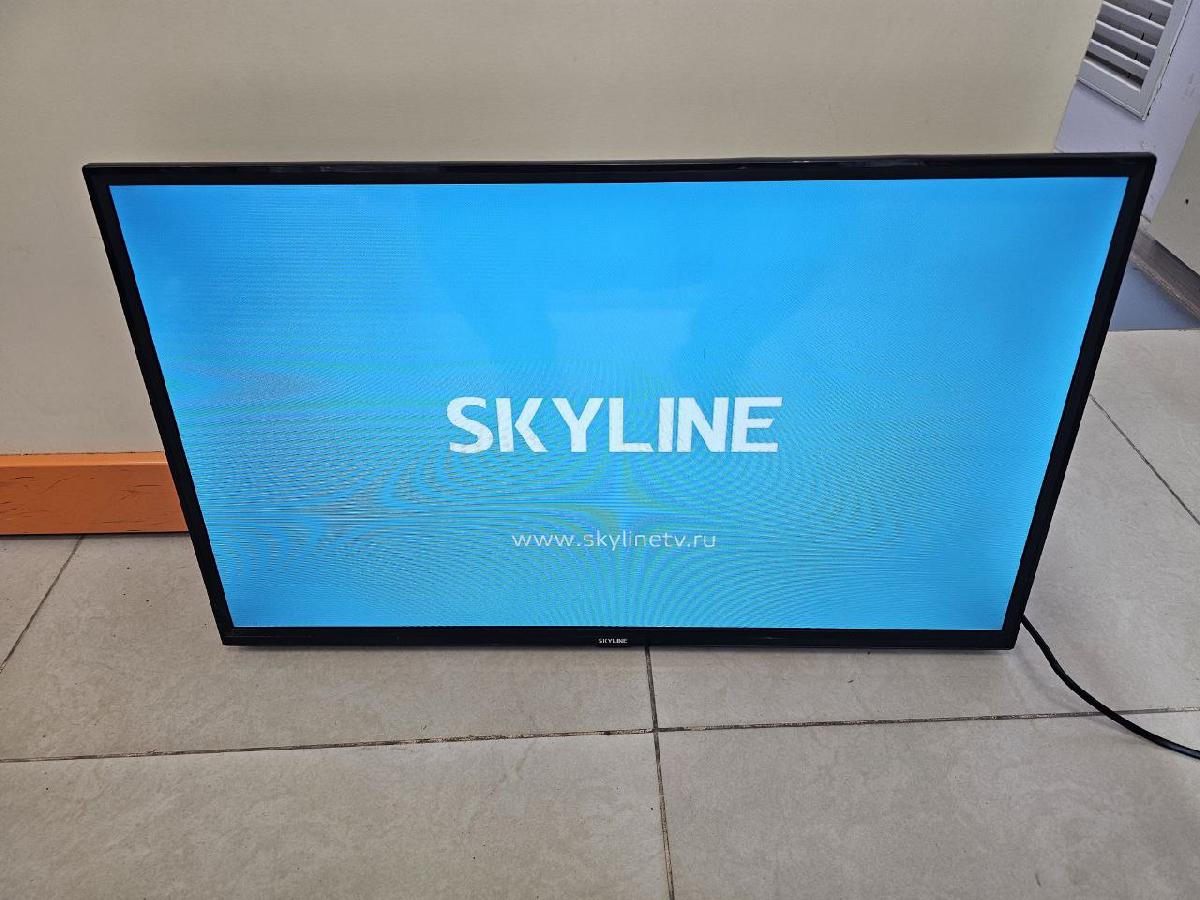 LED Телевизор Skyline 32YST5970