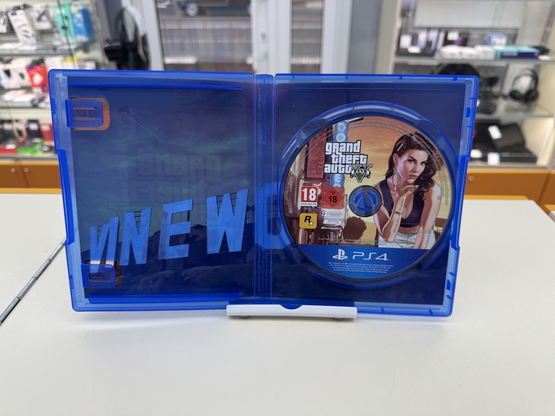 Игра Playstation 4 GTA 5