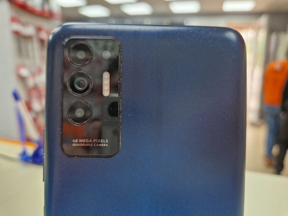 Смартфон Tecno Pova 2 4/64