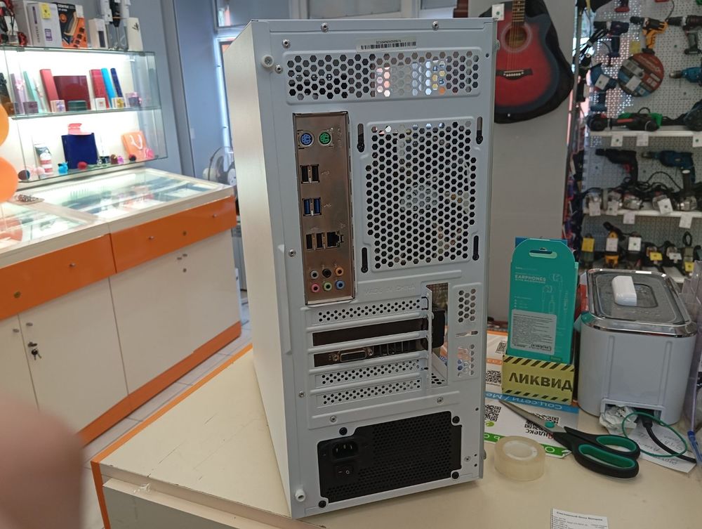 Системный блок Noname; Xeon E5-2670 v2, Radeon RX 470, 32 Гб, 256 Гб, Нет