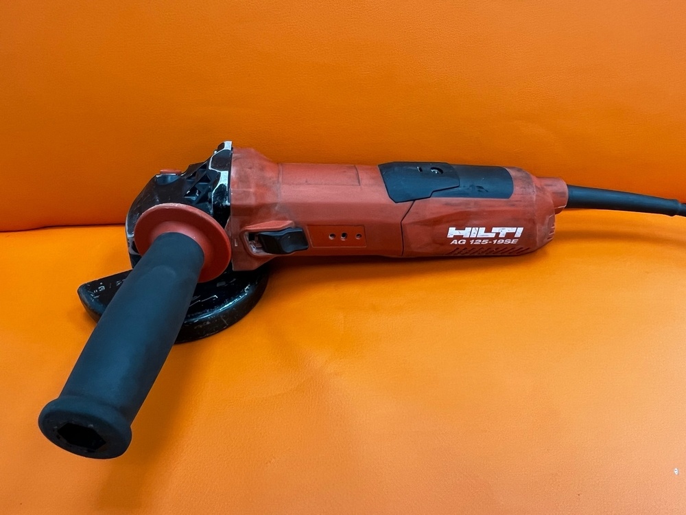Угловая шлифмашина Hilti AG 125-19SE