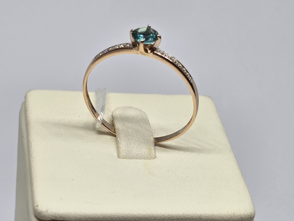 КОЛЬЦО С КАМНЯМИ (Au 585)