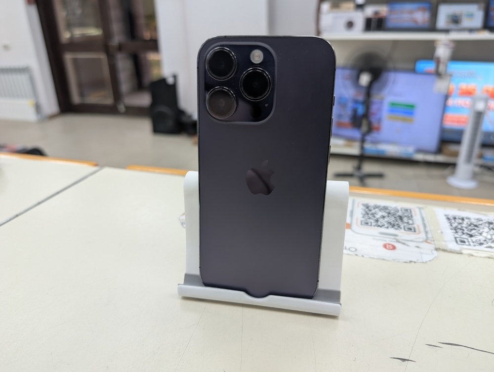 Смартфон Apple Iphone 14 Pro 128Gb