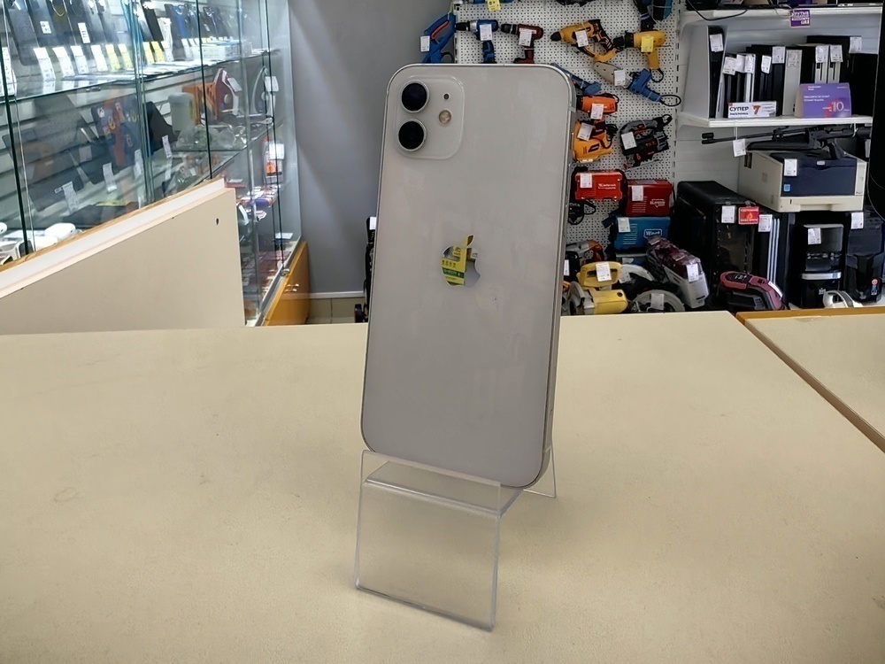 Смартфон Apple iPhone 12 128Gb
