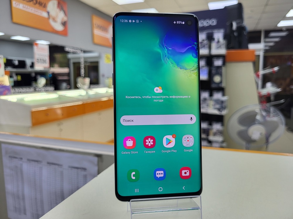 Смартфон Samsung Galaxy S10 8/128