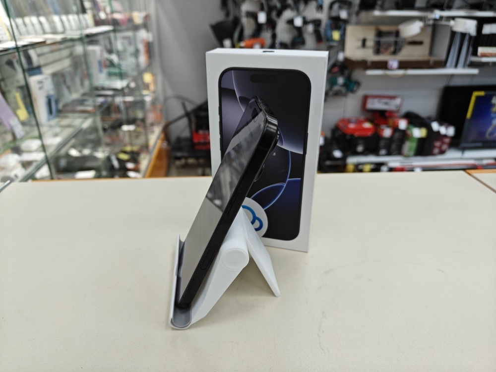 Смартфон Apple Iphone 16 Pro 128Gb