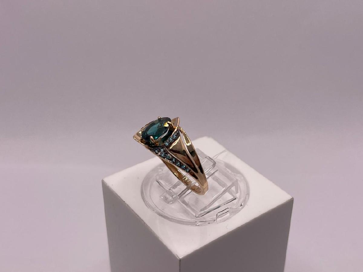 КОЛЬЦО С КАМНЯМИ (Au 585)