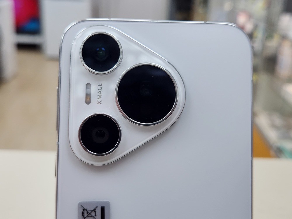 Смартфон Huawei Pura 70 12/256