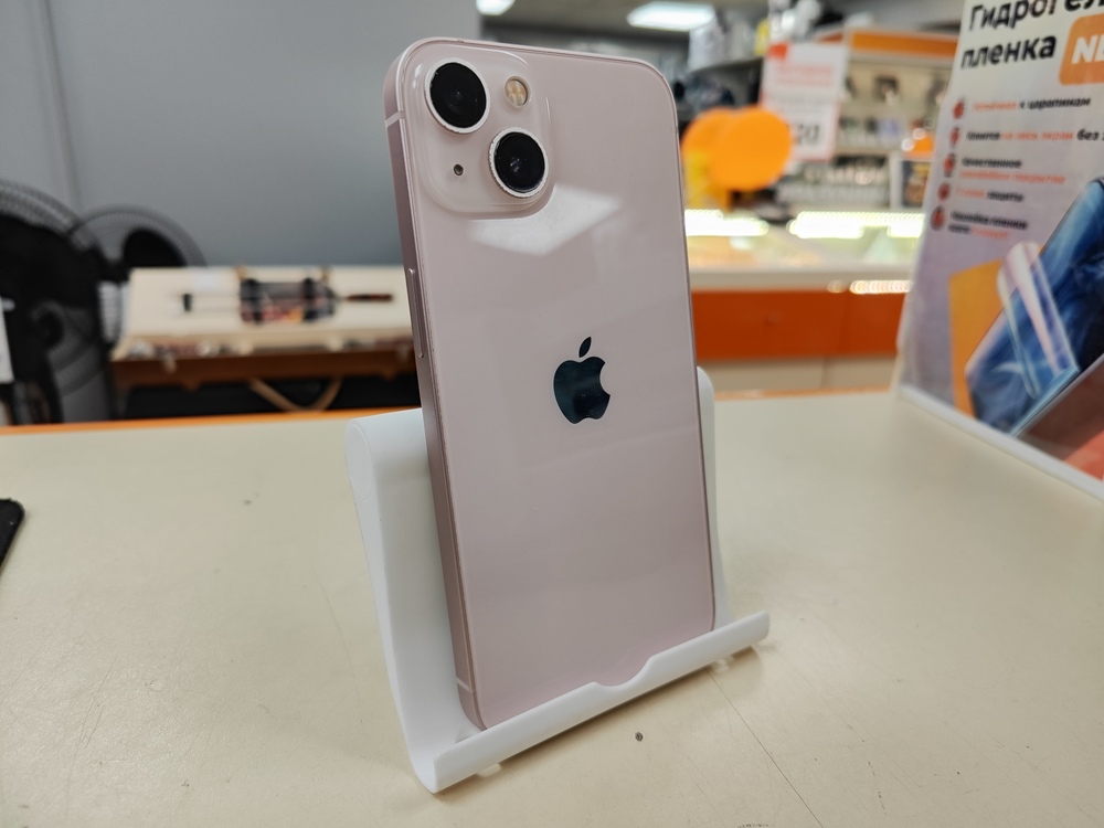 Смартфон Apple iPhone 13 128Gb
