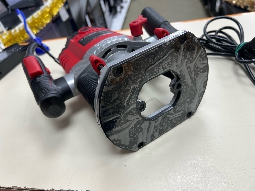 Фрезер Зубр ФМ-1900