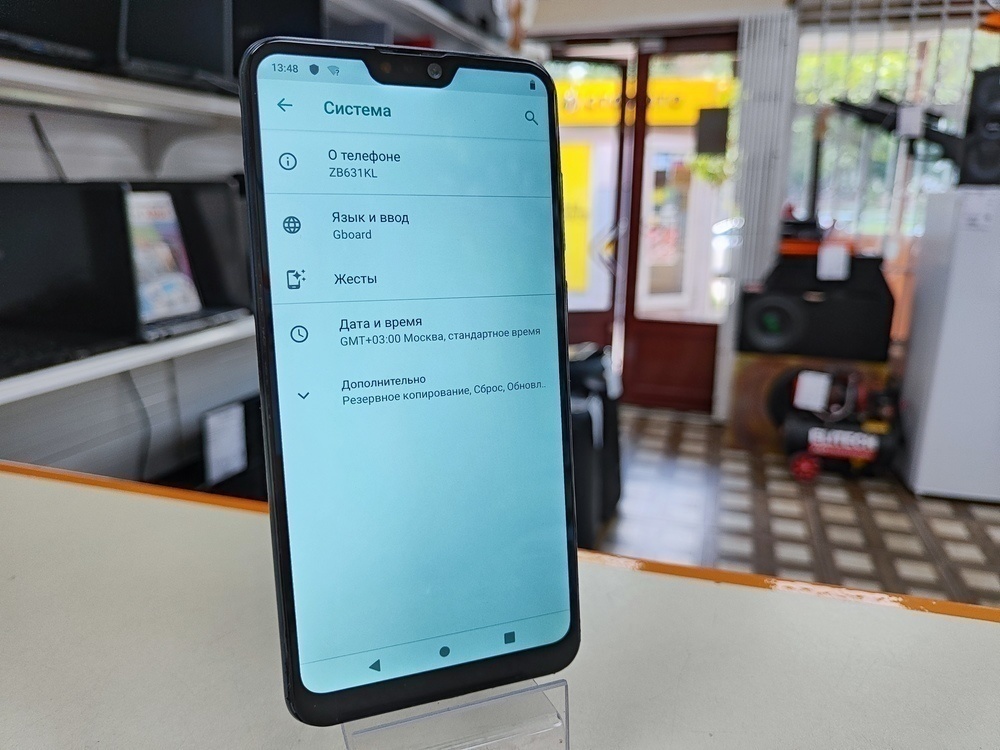 Смартфон Asus ZB631KL