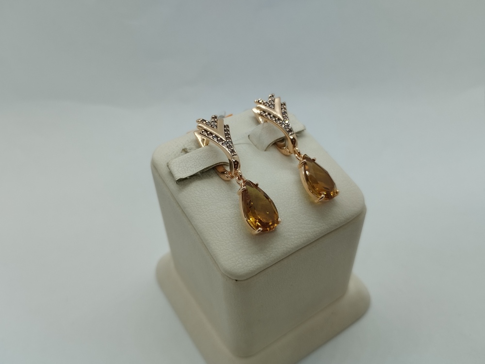 СКМИ585 СЕРЬГИ С КАМНЯМИ (Au 585)