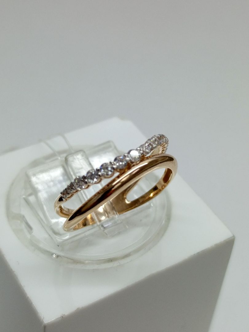 КОЛЬЦО С КАМНЯМИ (Au 585)