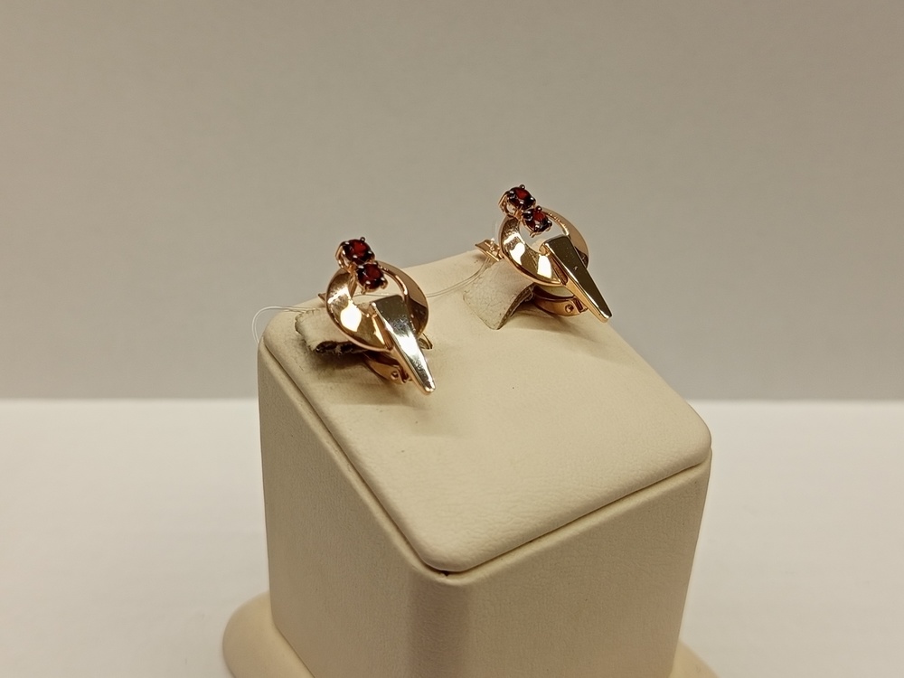 СЕРЬГИ ГРАНАТ (Au 585)