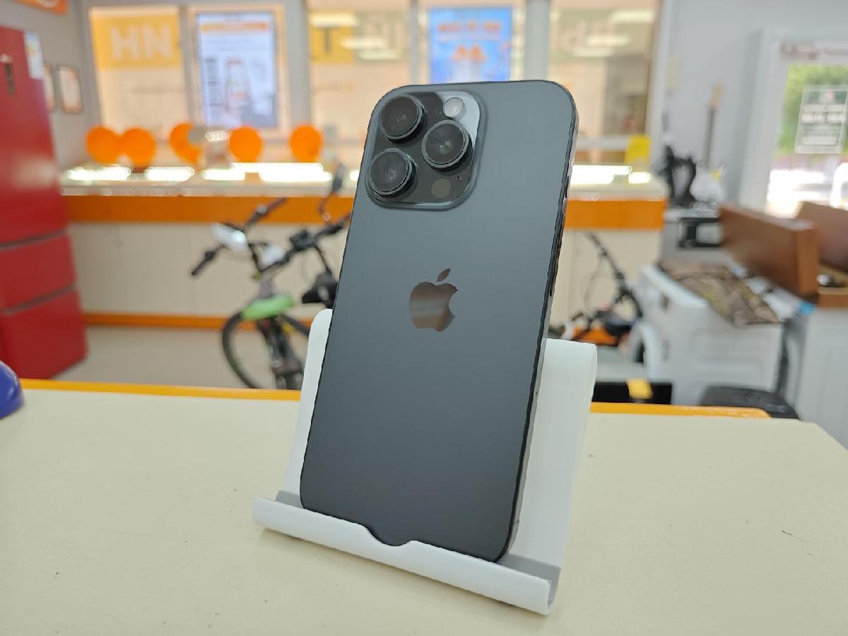 Смартфон Apple Iphone 16 Pro 128Gb