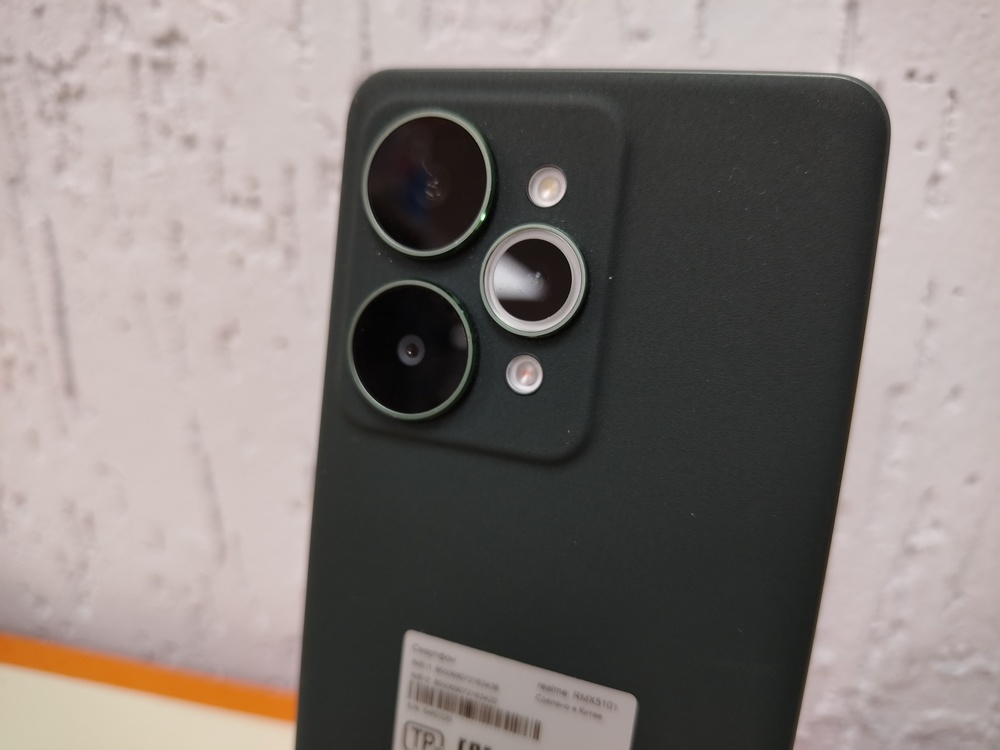 Смартфон Realme 15 Pro 8/256