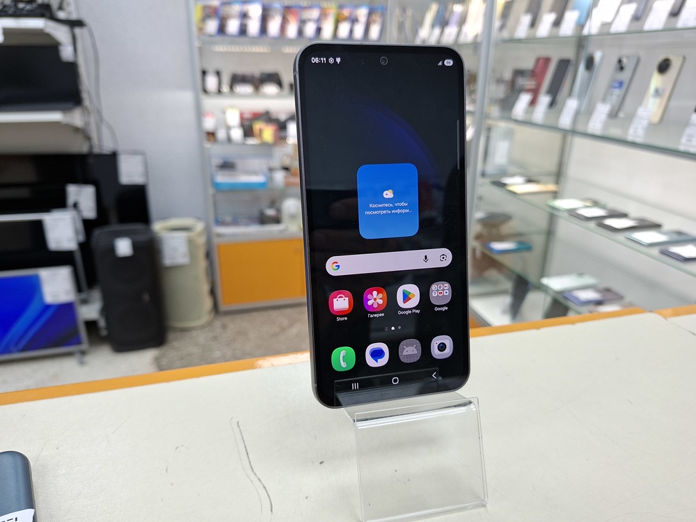 Смартфон Samsung Galaxy S23 FE 8/128
