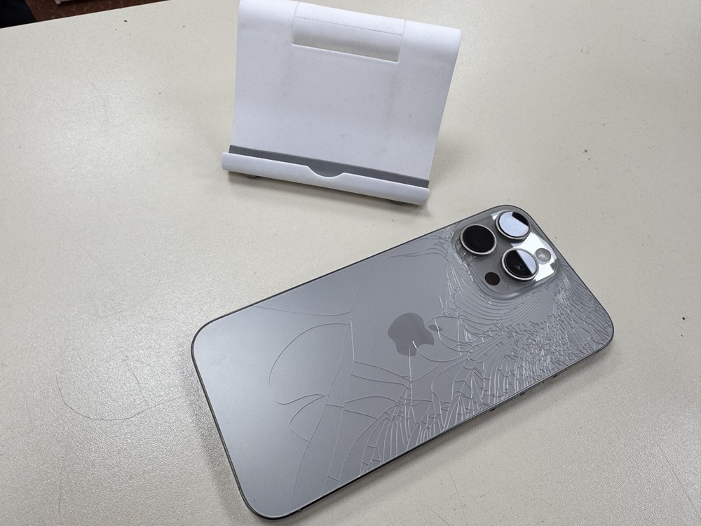 Смартфон Apple Iphone 16 Pro Max 256Gb