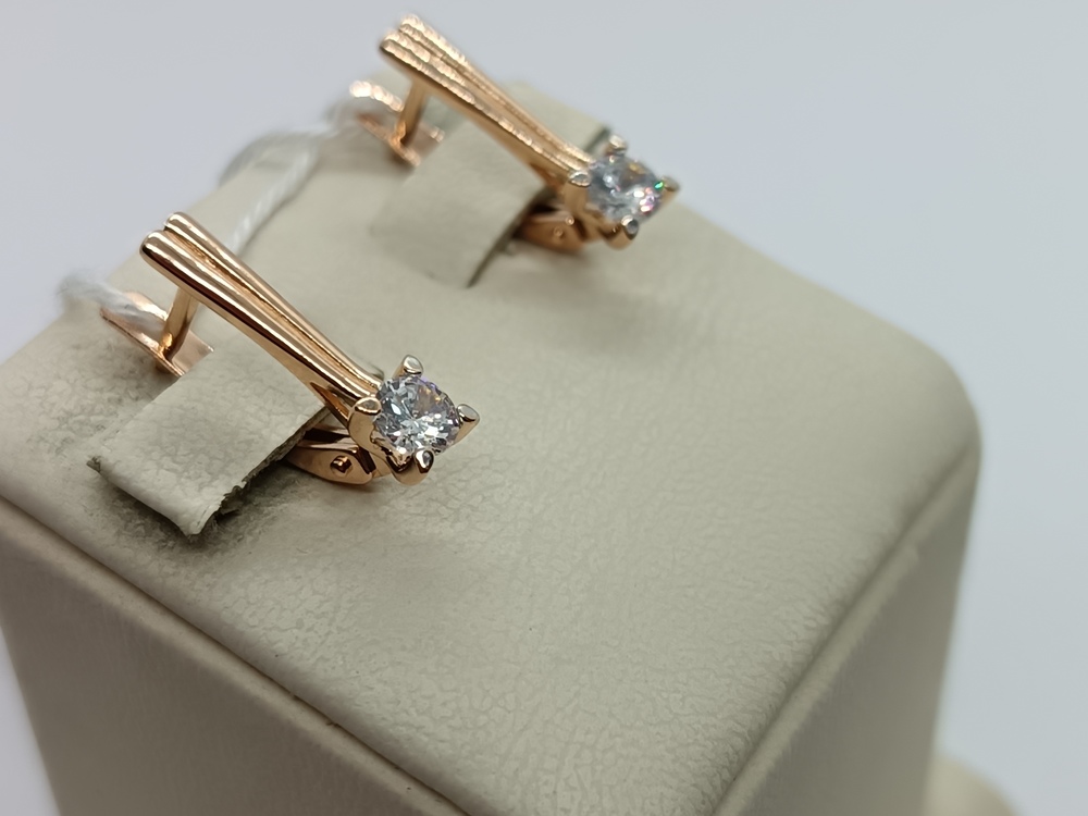 СКМ585 СЕРЬГИ С КАМНЕМ (Au 585)