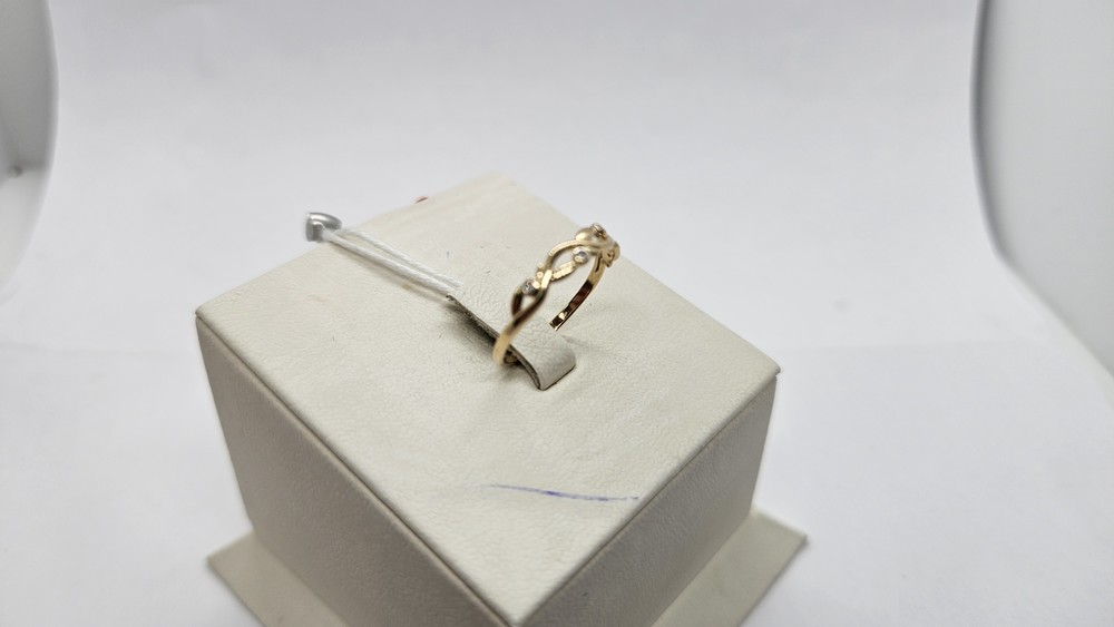 КОЛКМИ585 КОЛЬЦО С КАМНЯМИ (Au 585) КОЛКМИ585 КОЛЬЦО С КАМНЯМИ (Au 585)
