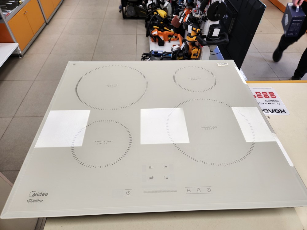 Встраиваемая электрическая панель Midea MIH64721FIV