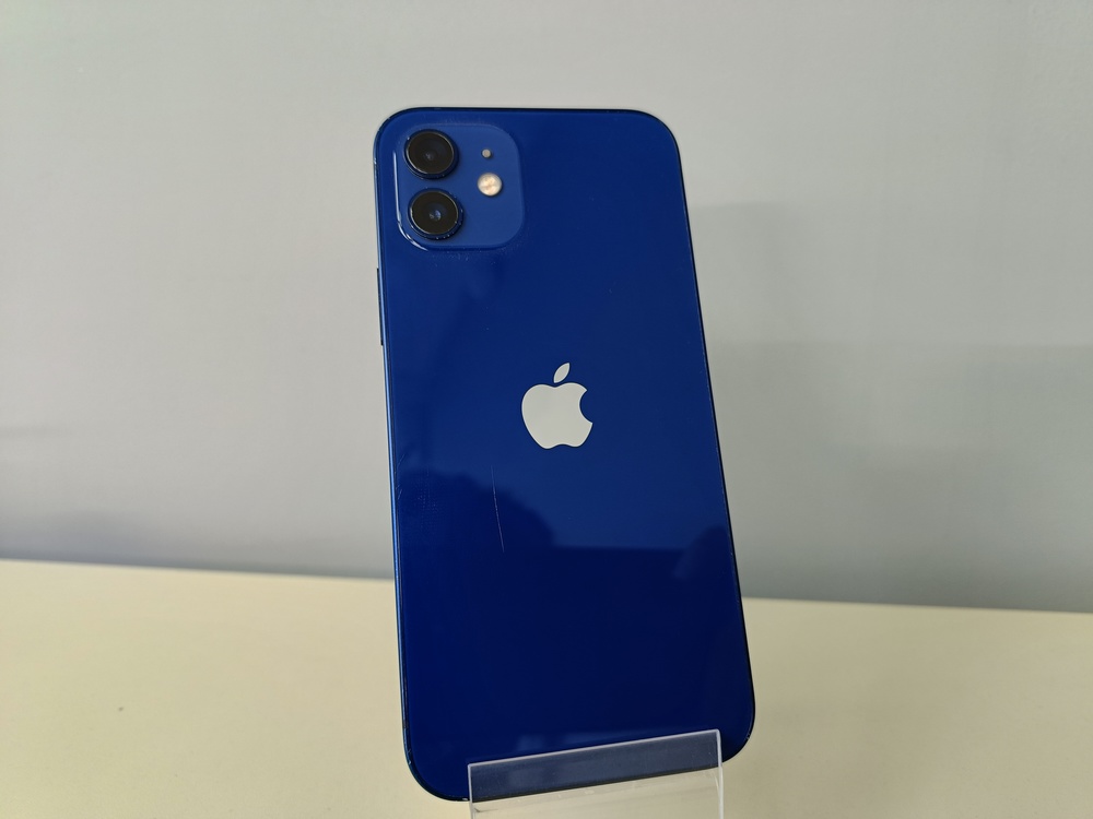 Смартфон Apple iPhone 12 64Gb