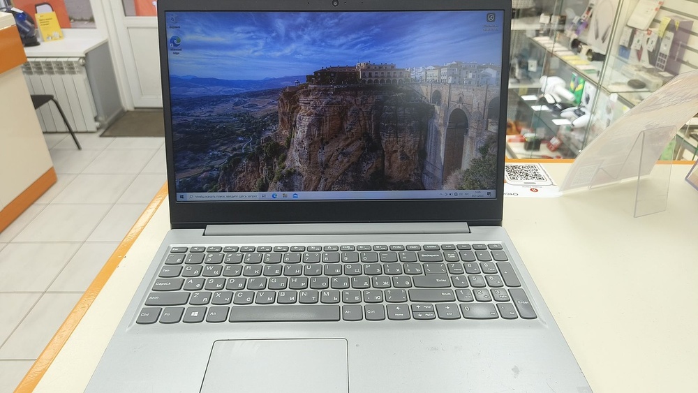 Ноутбук Lenovo IDEAPAD S145; Ryzen 5 3500, Radeon Vega 8, 8 Гб, 256 Гб, Нет