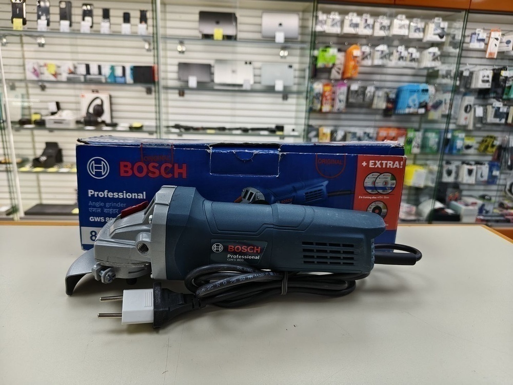 Угловая шлифмашина Bosch GWS 800