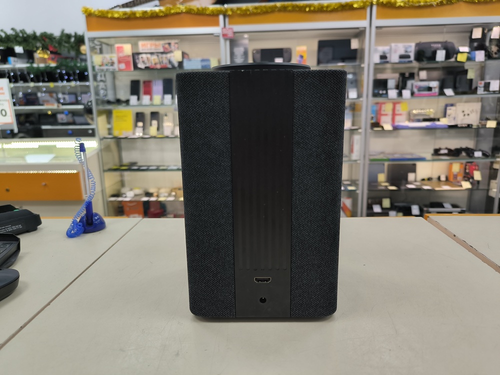 Умная колонка  Яндекс Станция Макс