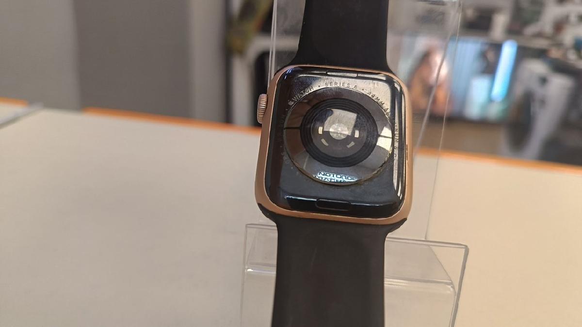 Смарт-часы Apple Watch Series 5 44 мм