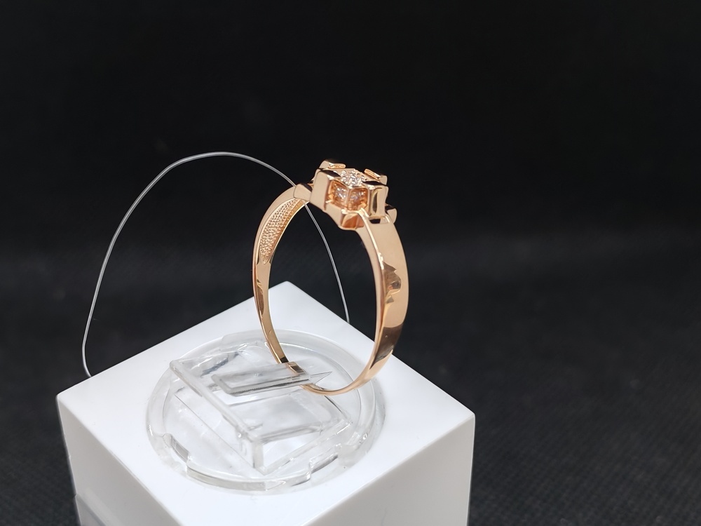 КОЛЬЦО С КАМНЯМИ (Au 585)